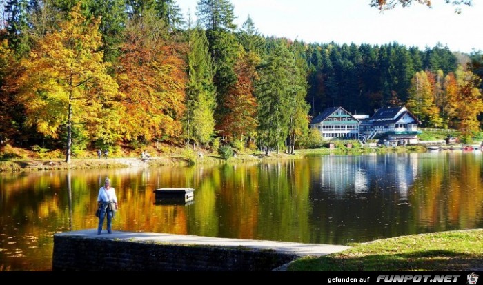 der Ebnisee im Herbst