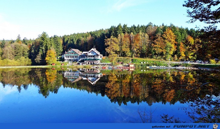 der Ebnisee im Herbst