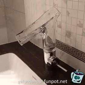 Interessanter Wasserhahn Interessanter Wasserhahn