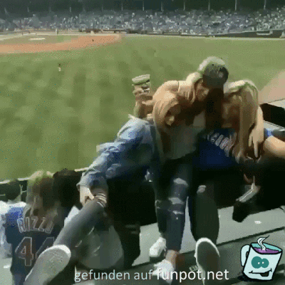 Drei Dumpfmeisen Drei Dumpfmeisen
