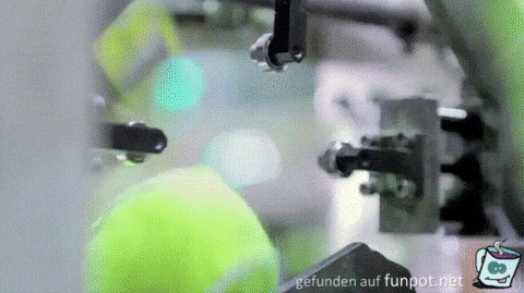 So wird ein Tennisball gemacht So wird ein Tennisball gemacht