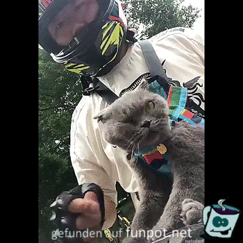 Nur mit Helm Nur mit Helm