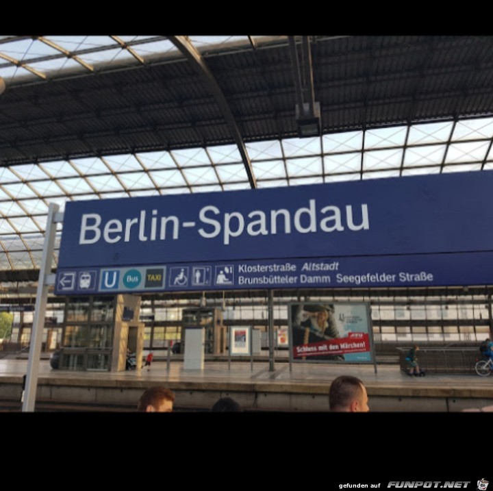 Bahnhof Berlin Spandau