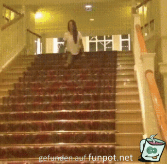 Im Spagat die Treppe runter