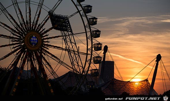 Riesenrad vor Oly-Dach - Mnchen