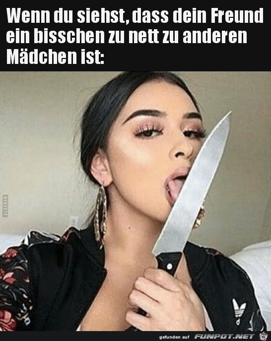 Nett zu anderen Maedchen