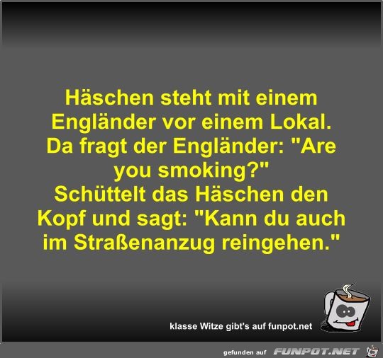 Hschen steht mit einem Englnder vor einem Lokal