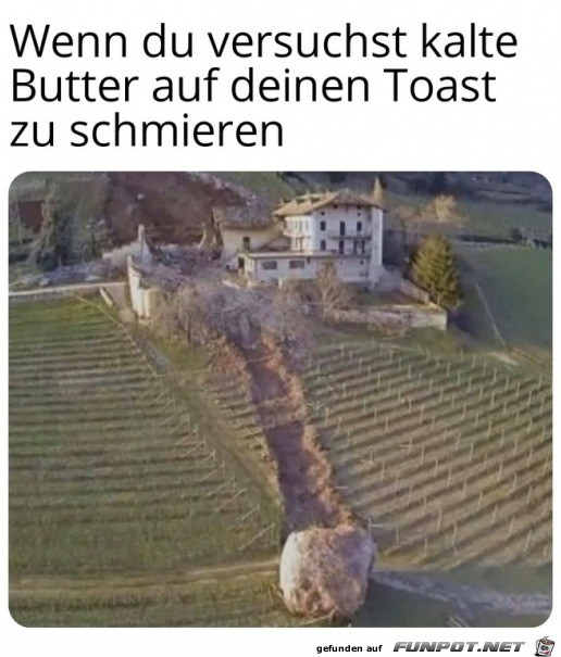 Harte Butter auf einen Toast schmieren