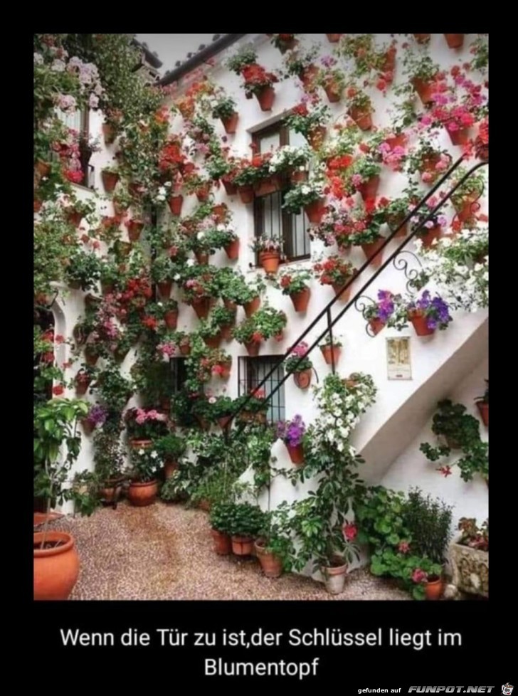 Schlssel liegt im Blumentopf