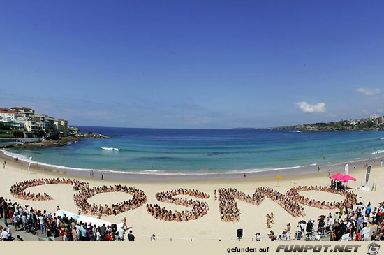 Bikini-World-Record! Das sind ein paar Damen in Bikinis ;-)