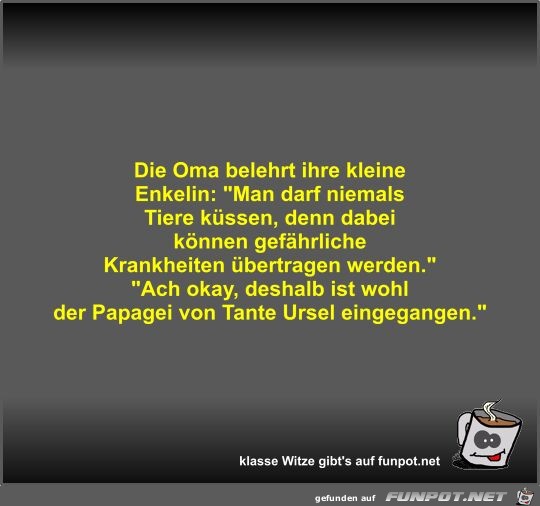 Die Oma belehrt ihre kleine Enkelin Die Oma belehrt ihre kleine Enkelin