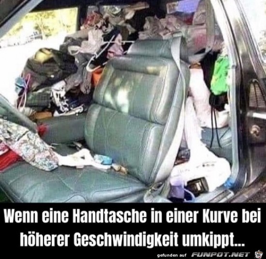 Handtasche ist umgekippt