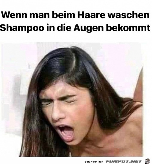 Shampoo in den Haaren