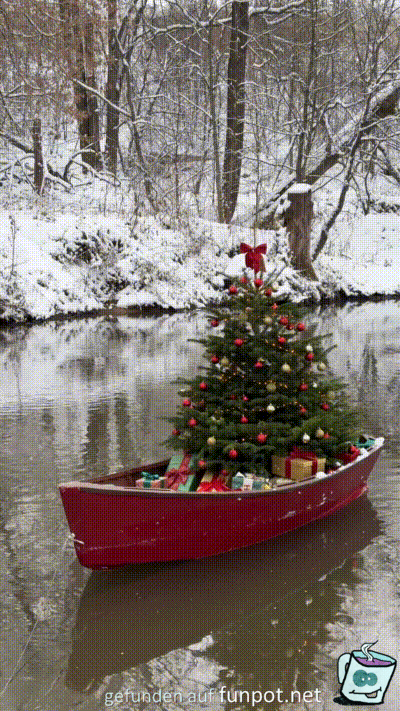 Weihnachtliches Boot