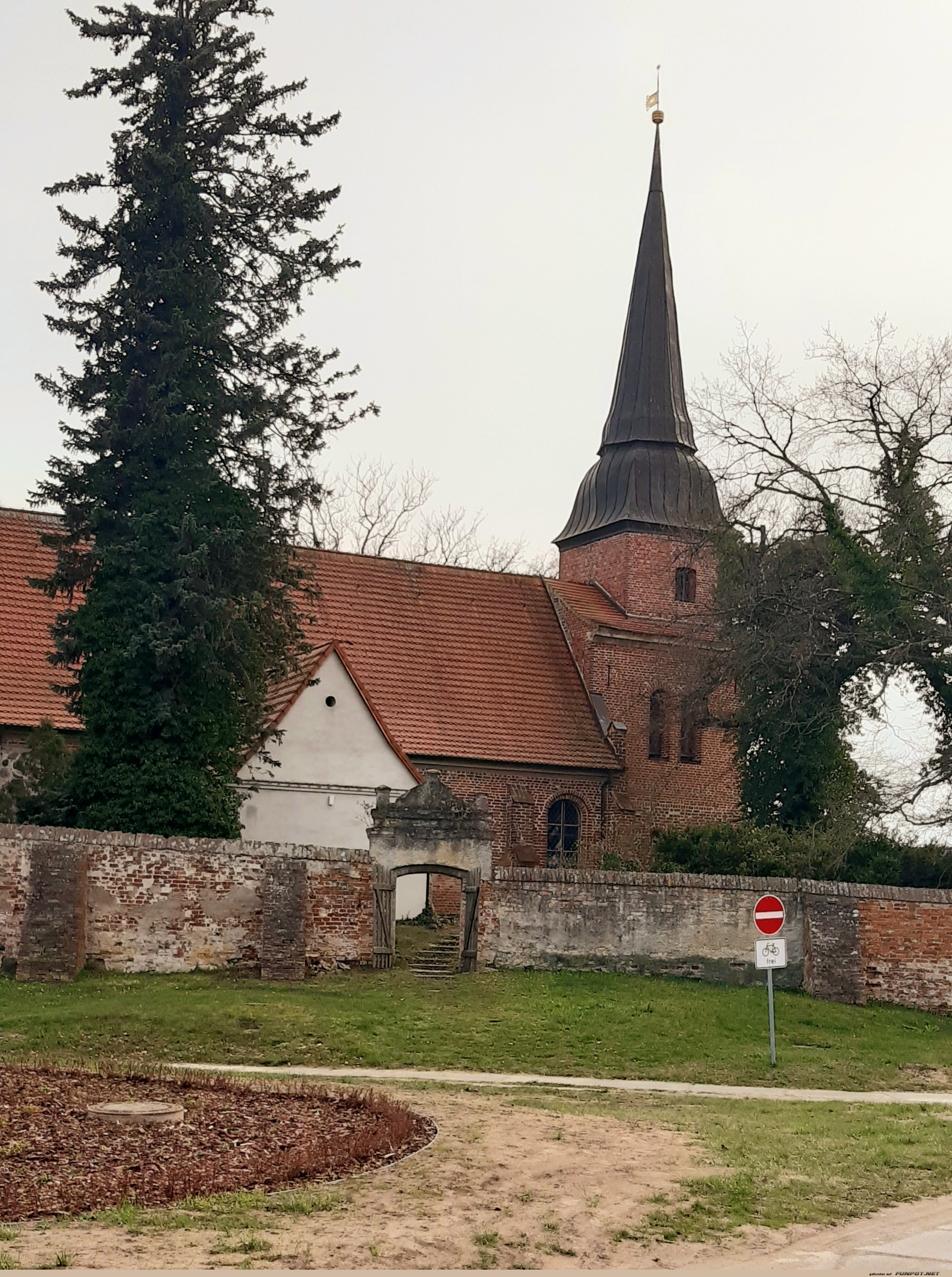 Kirche Mellenthin