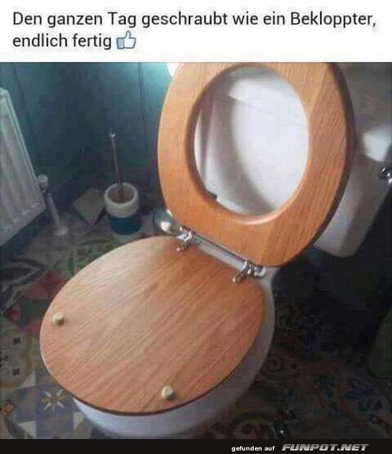Holzklo Montage erfolgreich abgeschlossen Holzklo Montage erfolgreich abgeschlossen