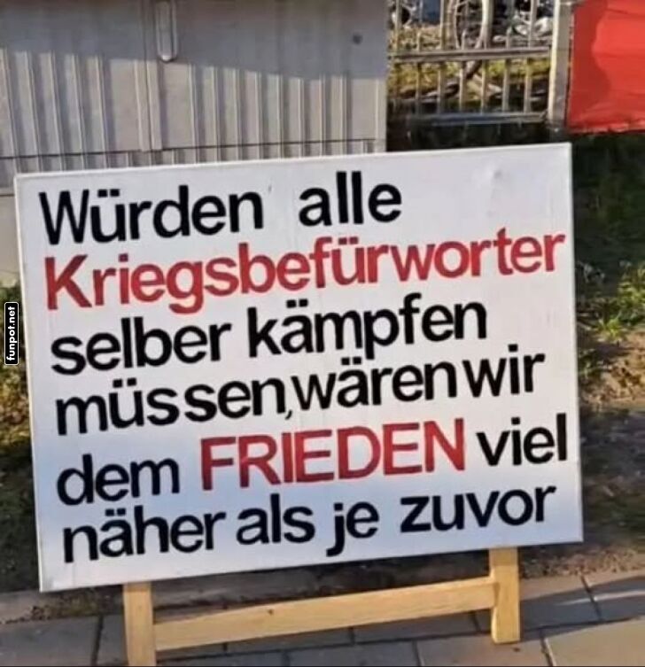 Plakat über Kriegsbefürworter und Frieden Plakat über Kriegsbefürworter und Frieden