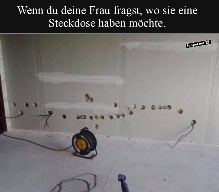 Lustige Steckdosen-Installation