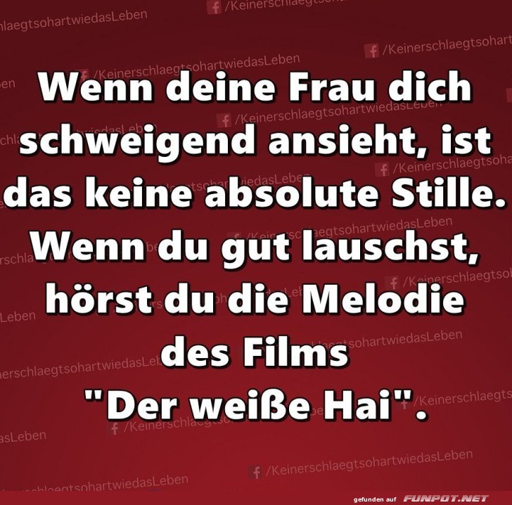 Humorvolle Stille zwischen Paaren Humorvolle Stille zwischen Paaren