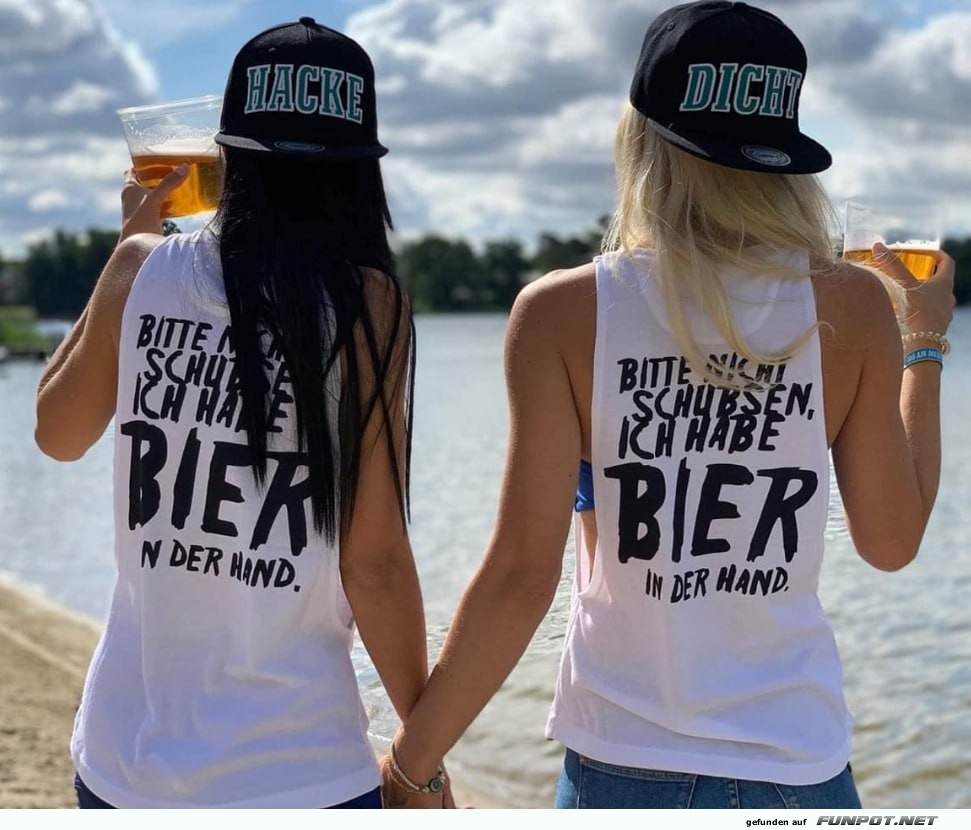 Sommertag am See mit Bier und Freunden Sommertag am See mit Bier und Freunden