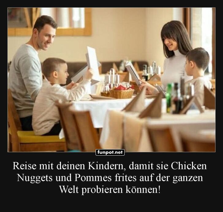 Familienessen im Restaurant Familienessen im Restaurant