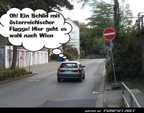 Kreativer Verkehrsschilder-Humor Kreativer Verkehrsschilder-Humor