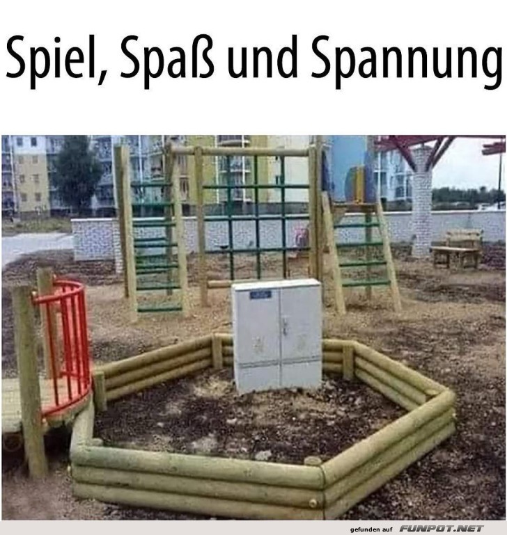 Spielplatz mit ungewöhnlichem Design Spielplatz mit ungewöhnlichem Design