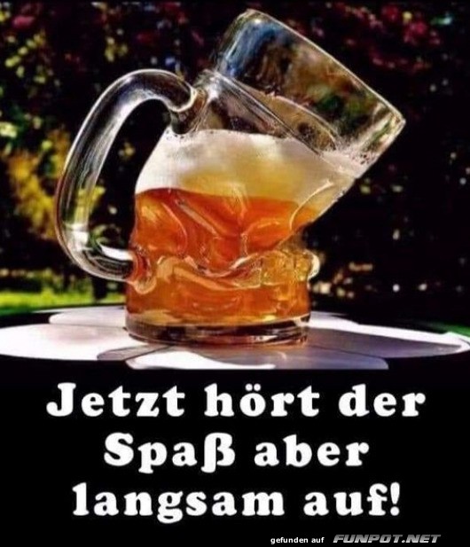 Witziges Bierglas mit lustigem Kommentar Witziges Bierglas mit lustigem Kommentar