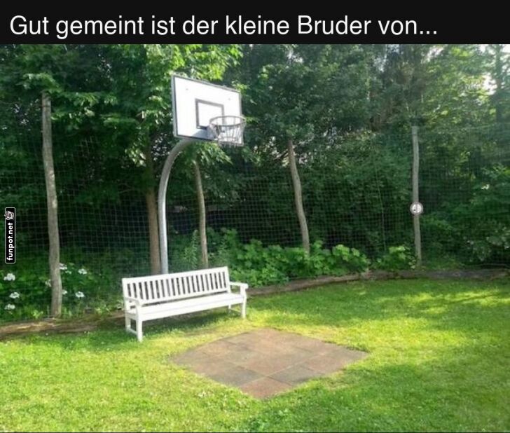Basketballplatz ohne Balldribbel-Garantie! Basketballplatz ohne Balldribbel-Garantie!