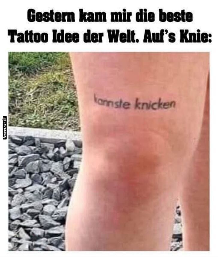 Knie-Tattoo mit Wortspiel: Total genial! Knie-Tattoo mit Wortspiel: Total genial!