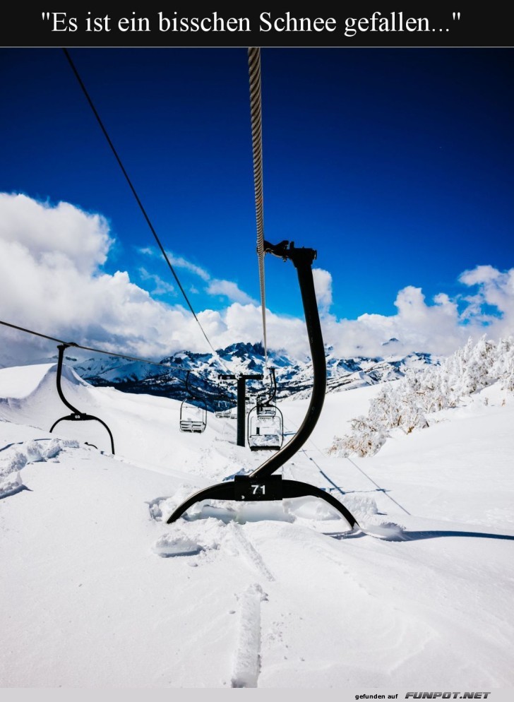 Skilift im Schneeversteck