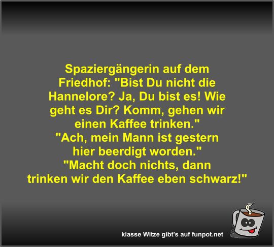 Spazierg�ngerin auf dem Friedhof