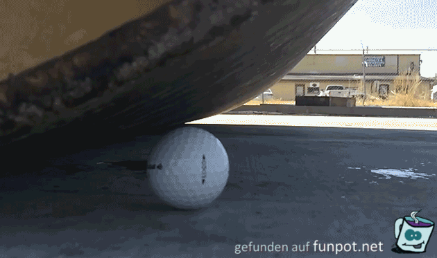 Der Golfball h�lt was aus