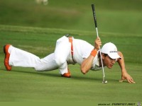 Deutsche, wenn ein 5 c St�ck unter die Couch gerollt ist