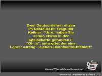 Zwei Deutschlehrer sitzen im Restaurant