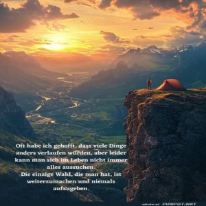 Camper-auf-der-Klippe:-H�chstgelegener-Morgenkaffee.jpg von Leif