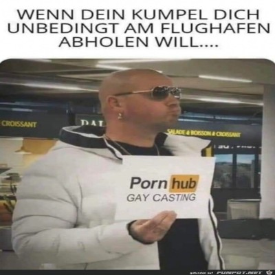 Kumpel-wartet-am-Flughafen.jpg von Sena