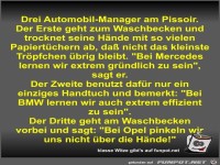 Drei Automobil-Manager am Pissoir