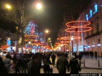58 Champs-Elysees nachts