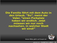Die Familie f�hrt mit dem Auto in den Urlaub