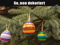 Bunte Ostereier dekorieren Tannenbaum