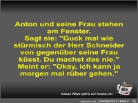Anton und seine Frau stehen am Fenster