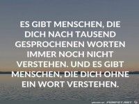 Es-gibt-Menschen-die-dich-nach-tausend-gesprochenenWworten-i