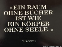 ein Raum ohne Buecher