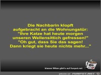 Die Nachbarin klopft aufgebracht an die Wohnungstr