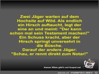 Zwei Jger warten auf dem Hochsitz auf Wild