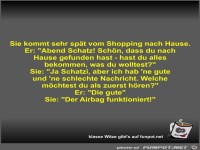 Sie kommt sehr sp�t vom Shopping nach Hause