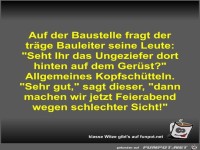 Auf der Baustelle fragt der tr�ge Bauleiter seine Leute