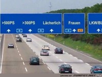 Autobahn-Spuren