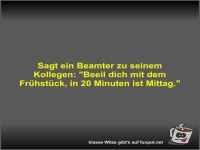 Sagt ein Beamter zu seinem Kollegen